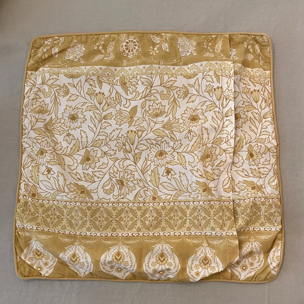 Pottery Barn Euro Shams Pair